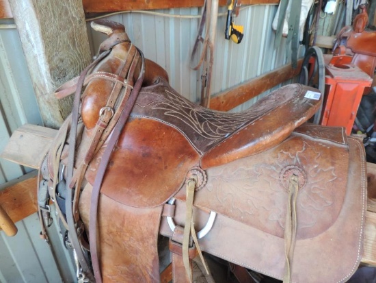 17" leather saddle.