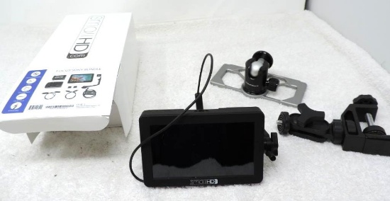Smart Hd 5" screen with mounts.