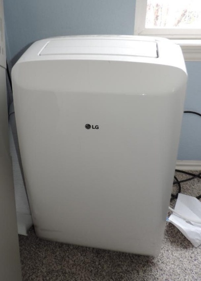 LG 8000 BTU inside AC unit.