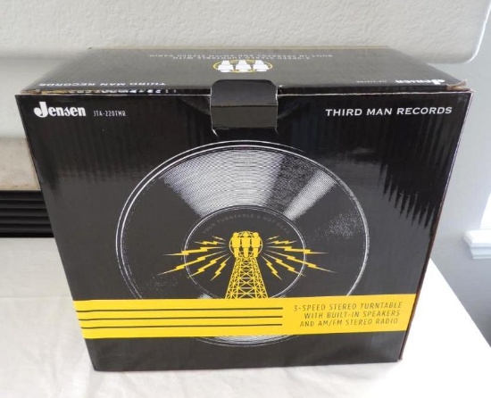 Jenson JTA-220MTR third man records turntable with box.