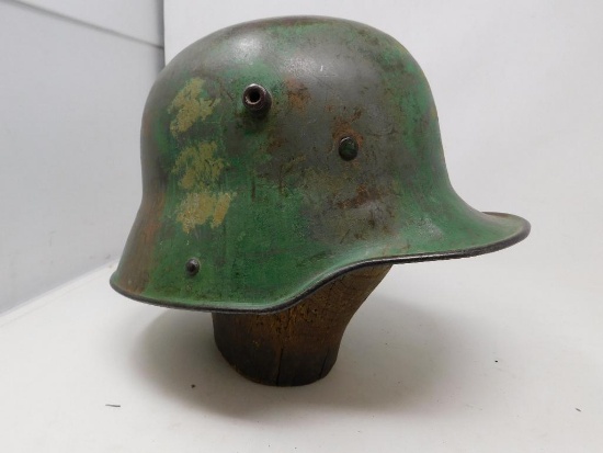 WWI German Model 1916 Stahlhelm helmet