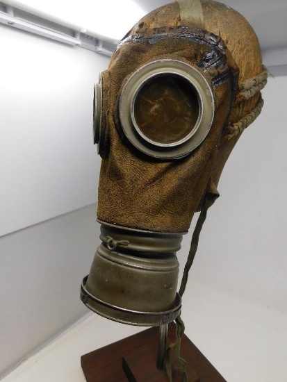 Original WWI Imperial German leather gas mask