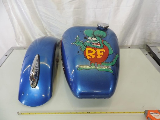 Vintage Harley Davidson Rat Fink tank with fender.