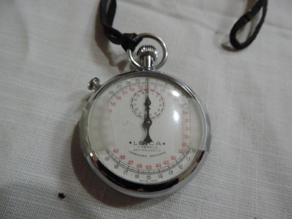 leica pocket watch