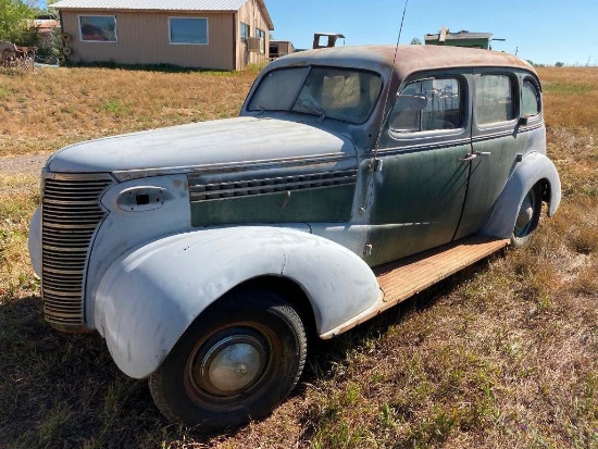 1938 Chevy 4d