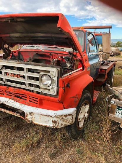 1968 GMC 6500 5th Wheel truck