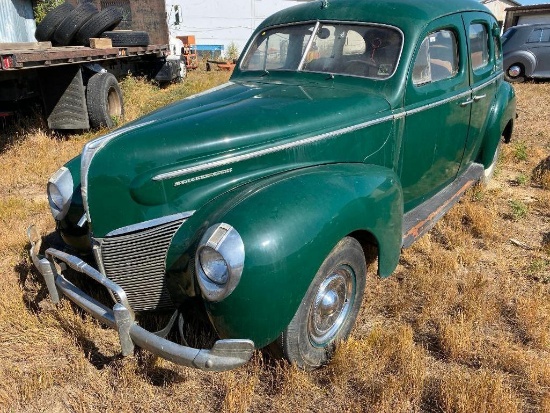 1940 Mercury 4d sedan