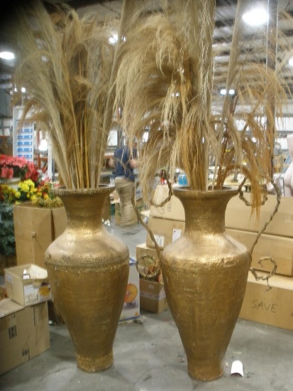 Classic Gold Palace Urns pair