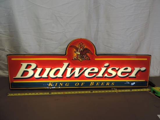 Budweiser King of Beers light up sign.