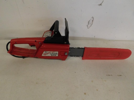 Milwaukee electric chainsaw