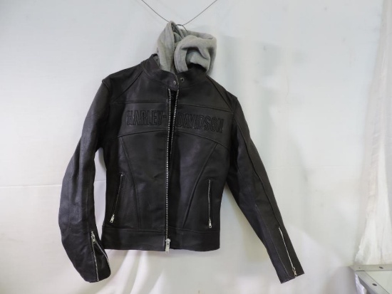 Size medium leather Harley Davidson jacket.