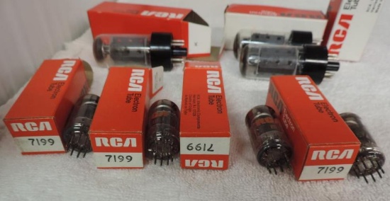 RCA 7199/ 7591 electron tubes.