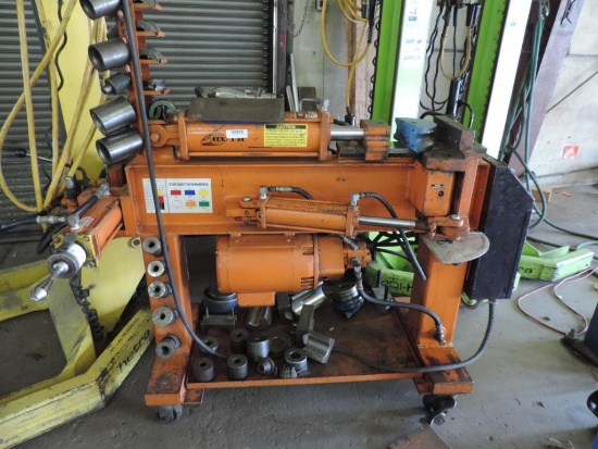Huth model 2800 pipe bender.