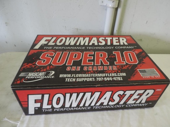 Flowmaster super 10 series 3 8430152 muffler.