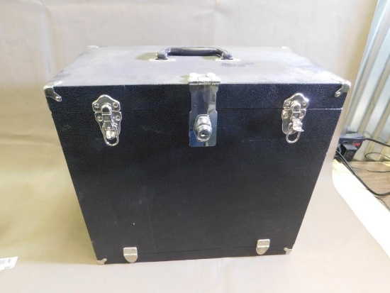 Pistol shooters range box