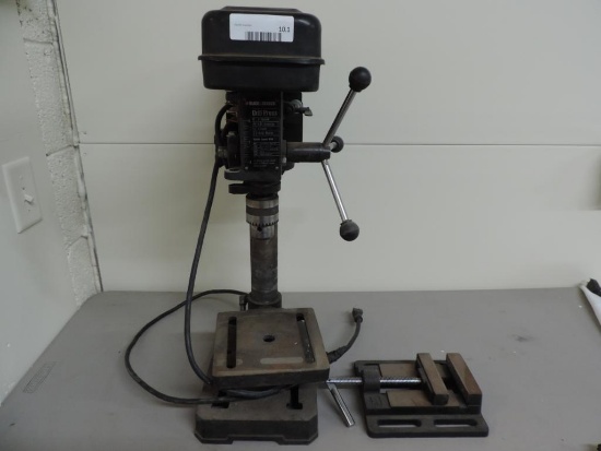 Black & Decker 8" drill press with vise.