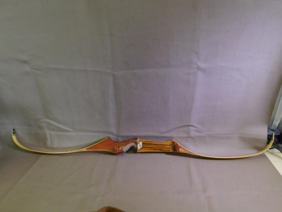 Bear Polar Recurve bow