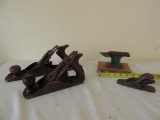 Bailey / Union wood planes and mini anvil.