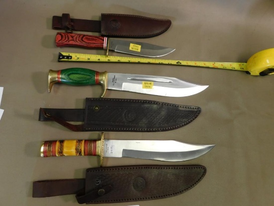 Bowie knives