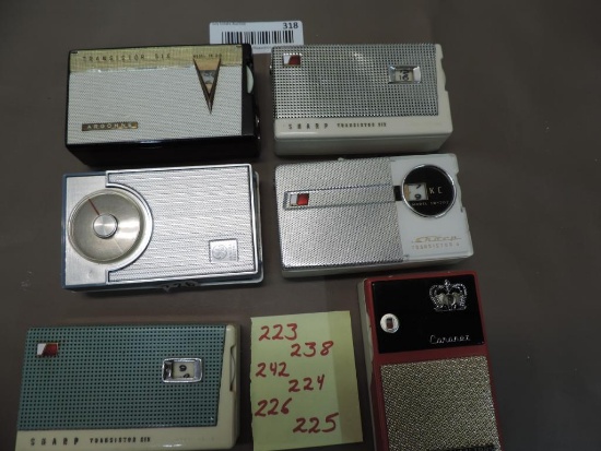 R223,238,242,224,226 & 225. Transistor radio assortment.