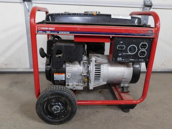 Troy-Bilt 3500 Watt Gas Generator