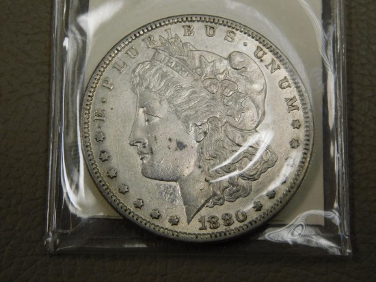 1880 P Morgan dollar coin