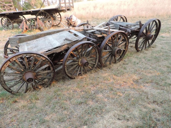 primitive 8 wheel wagon