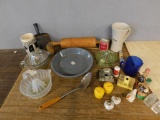 Early Kitchen Assortment
