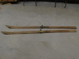 Antique Wood Skis