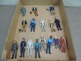 Sixteen 1980 Star Wars figurines.