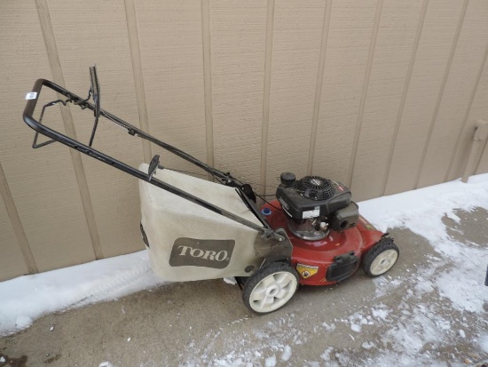 Toro 22" recycler Lawn Mower