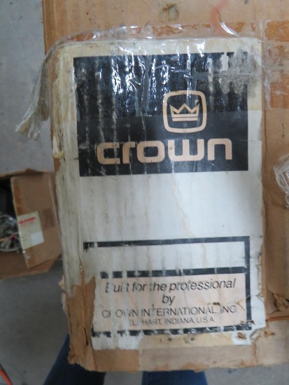 Crown 1400 Full Track