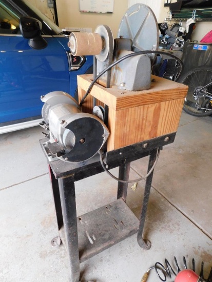 Sanding station
