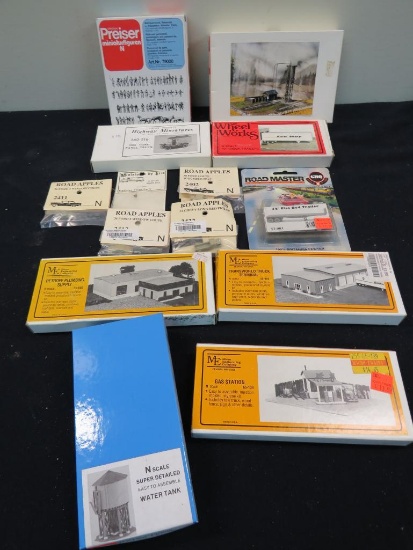 NOS Railroad N-Gauge Miniatures