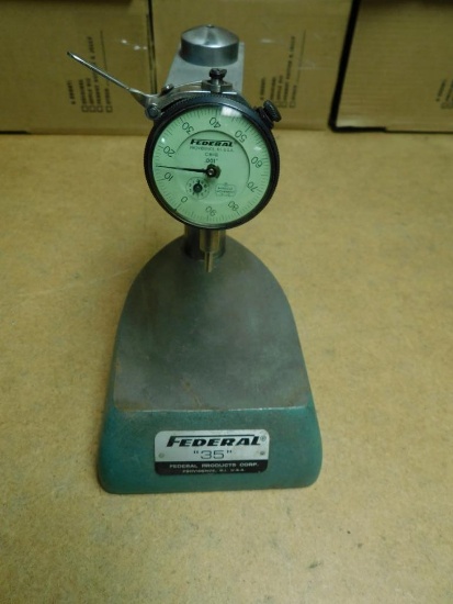 Federal Gage Stand