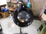 Portable Light/Magnifying Stand