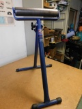 Material Roller