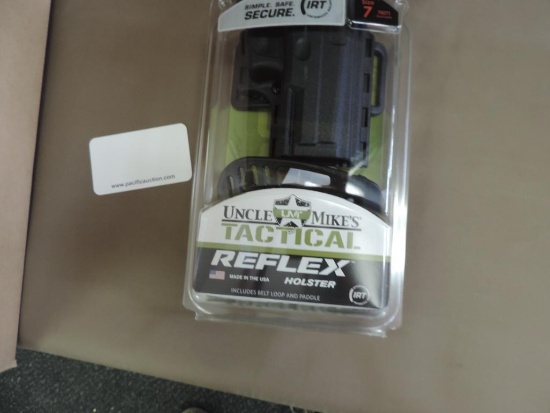 Uncle Mike's Tactical Reflex Holster