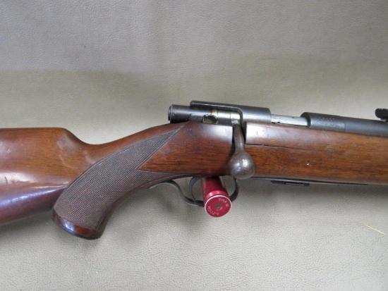 Winchester - 75 Deluxe