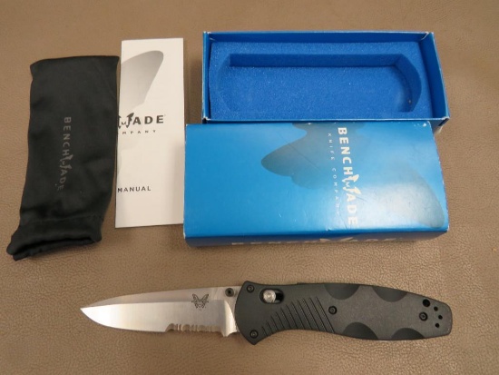 Benchmade 580 S Barrage Axis Lock Knife