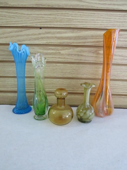 Swung Vase Collection