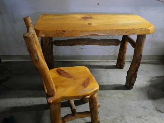 Aspen Log Furniture Desk with Chair!