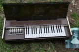 Magnus Chord Organ