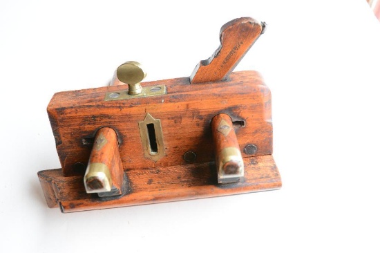 A Irwin - Kidds Nottingham - Vintage wood and brass molding plane
