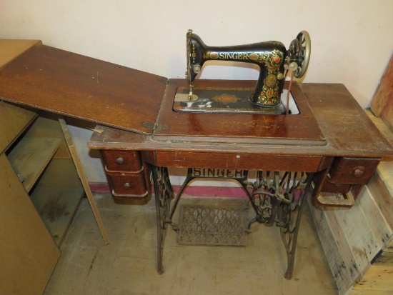 Singer Treadle Sewing Machine