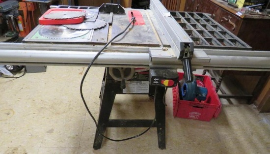 Central Machinery 10" Table Saw