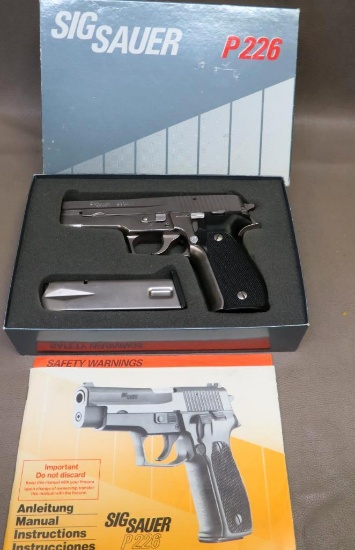 Sig Sauer - P226