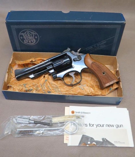 Smith & Wesson - 19 Highway Patrolman