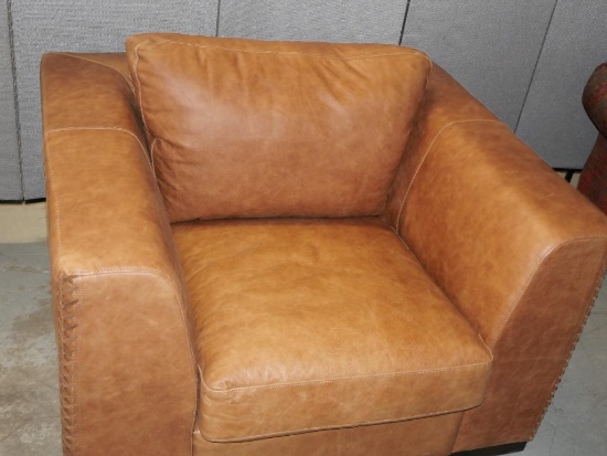 Flex Steel Brown Leather Recliner with Laced Corners