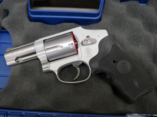 Smith & Wesson - 642 Airweight